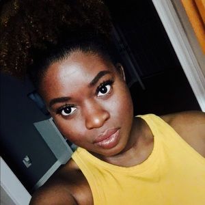 Meet your Posher, Veronica